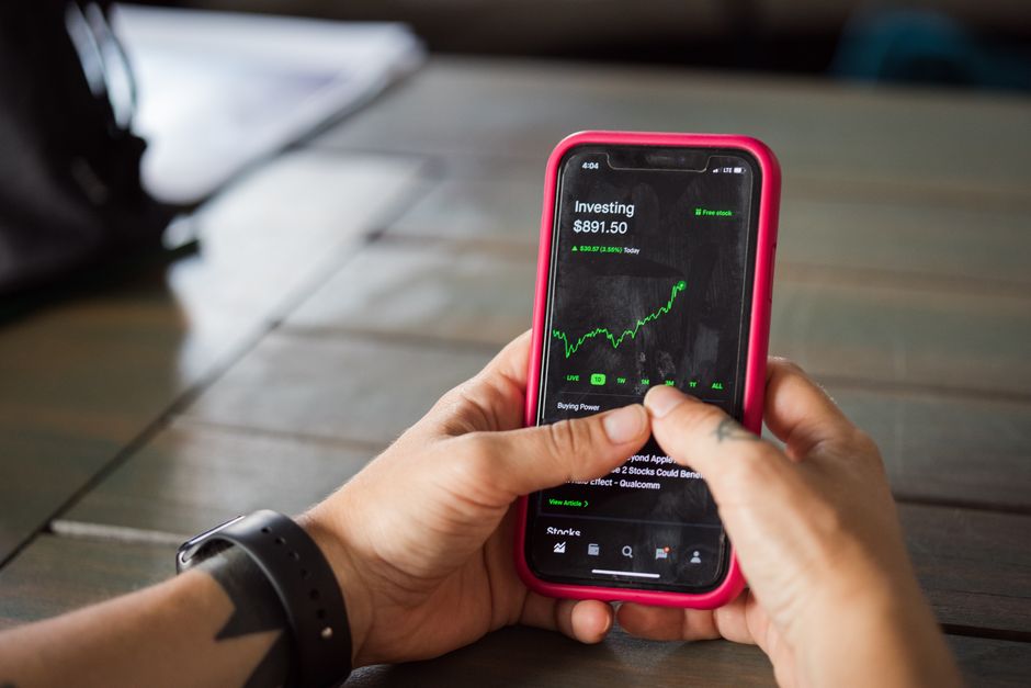 automatic investing Europe featured image