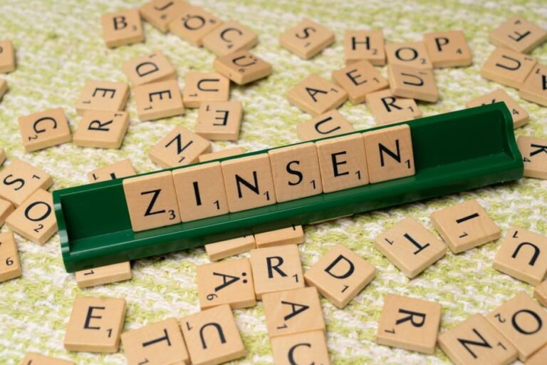glossary of investing terms Europe illustration